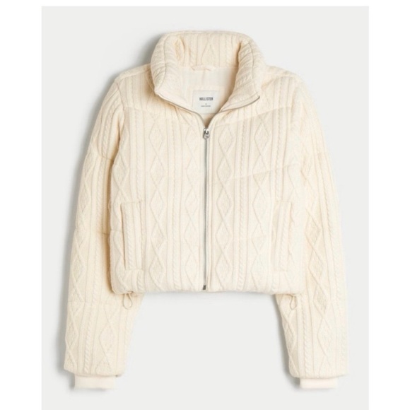 Hollister Women's Cream Puffer Jacket - Picture 3 of 7